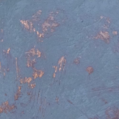 Nyaklánc deltoid medállal - réz és fehér